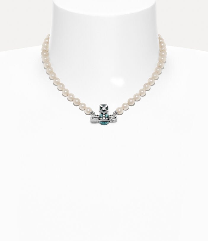 Vivienne Westwood KITTY PEARL NECKLACE